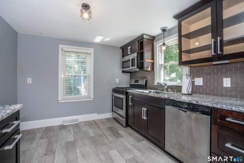24 Colonial Street West Hartford CT 06110