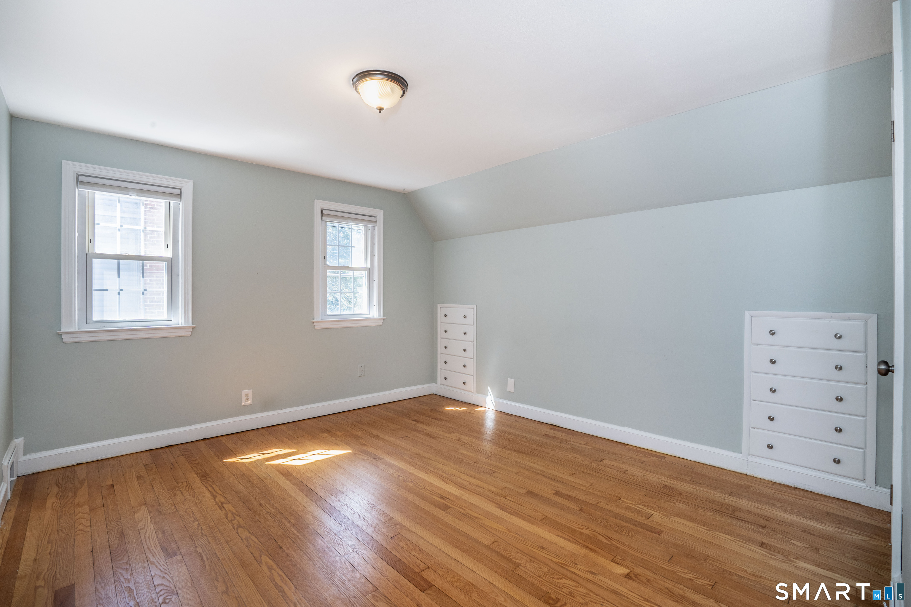 24 Colonial Street West Hartford CT 06110