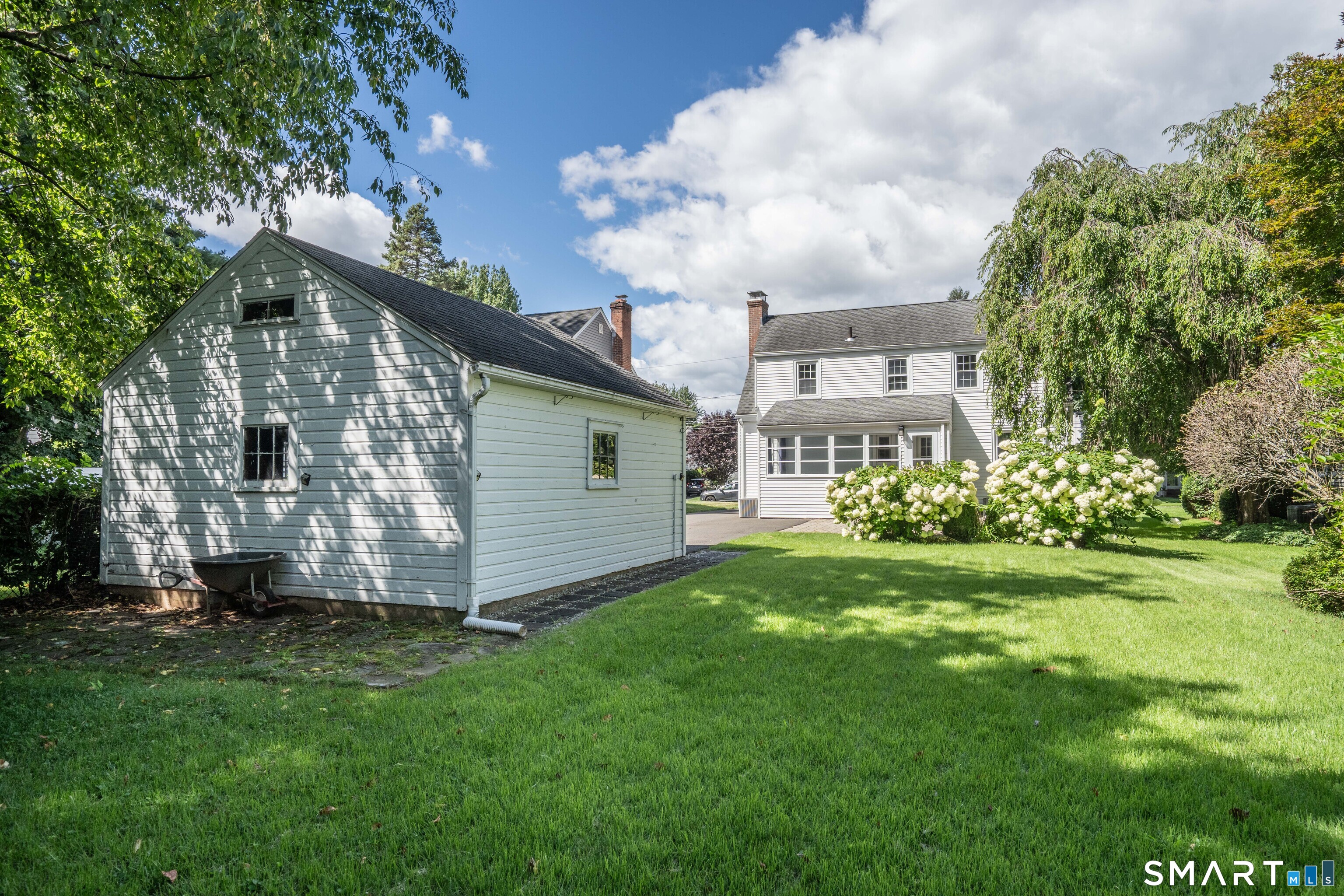 24 Colonial Street West Hartford CT 06110