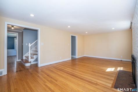 24 Colonial Street West Hartford CT 06110