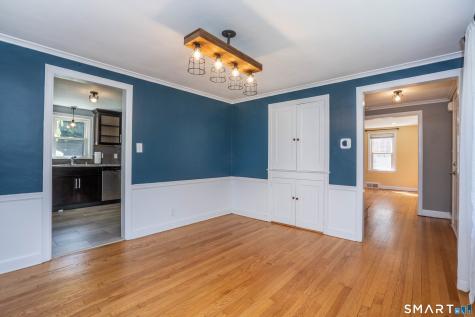 24 Colonial Street West Hartford CT 06110