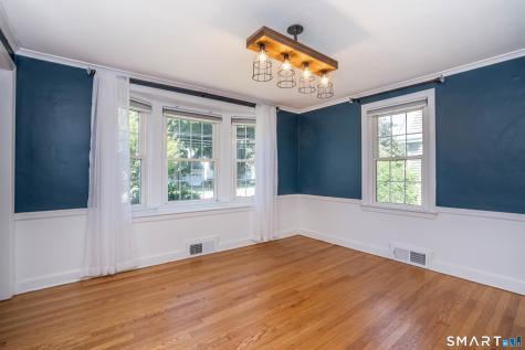 24 Colonial Street West Hartford CT 06110