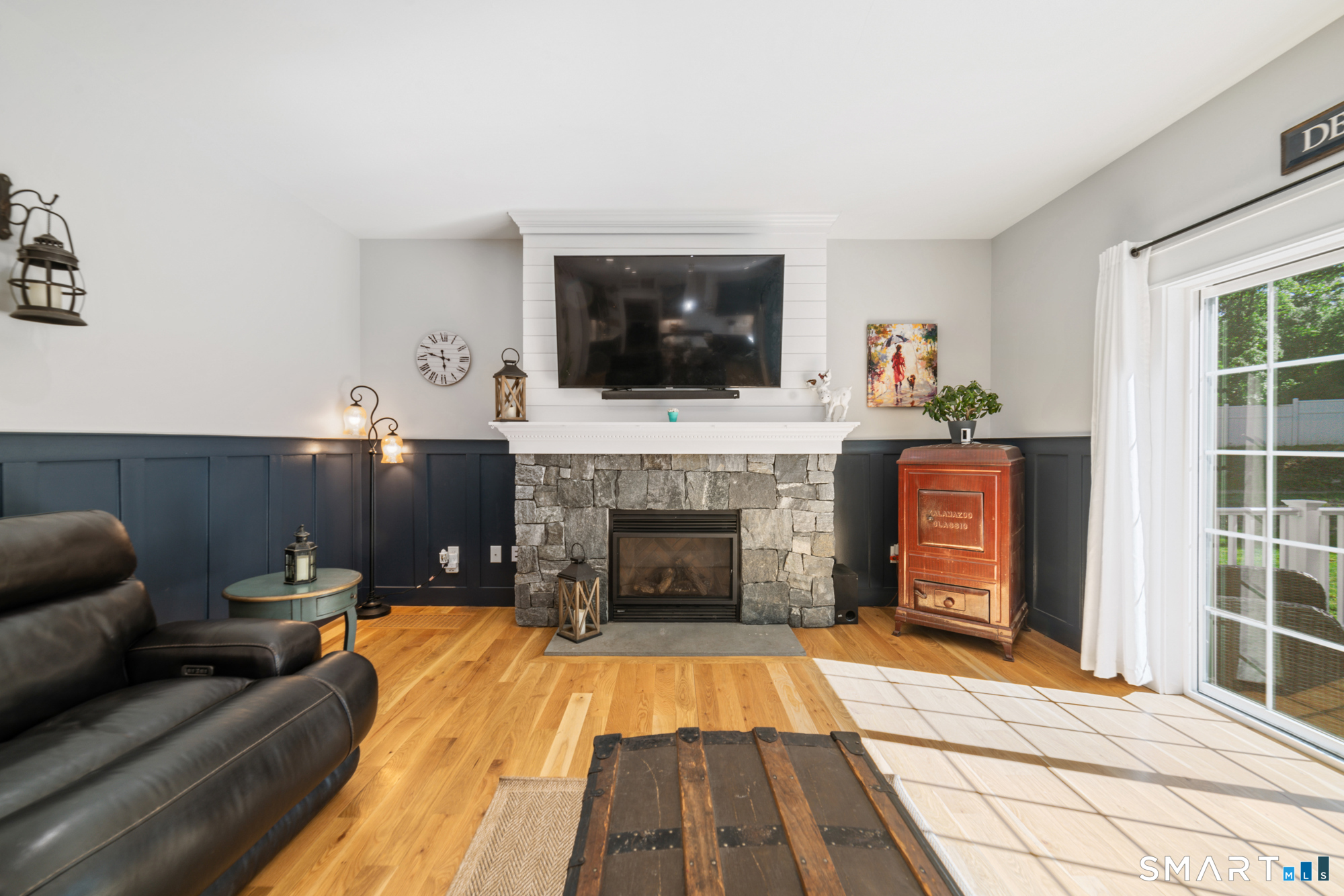 16 Glen Grove Road Deep River CT 06417