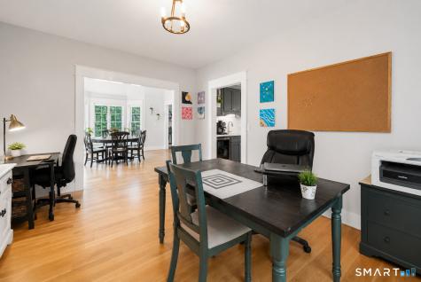 16 Glen Grove Road Deep River CT 06417