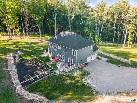 16 Glen Grove Road Deep River CT 06417