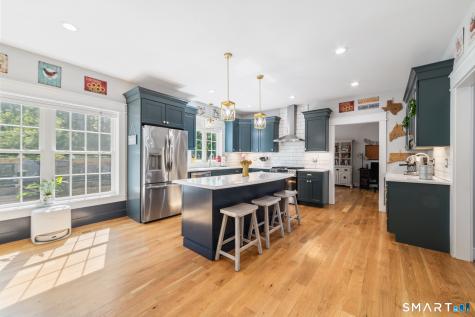 16 Glen Grove Road Deep River CT 06417