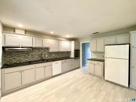 35 Woodmont Road West Hartford CT 06117