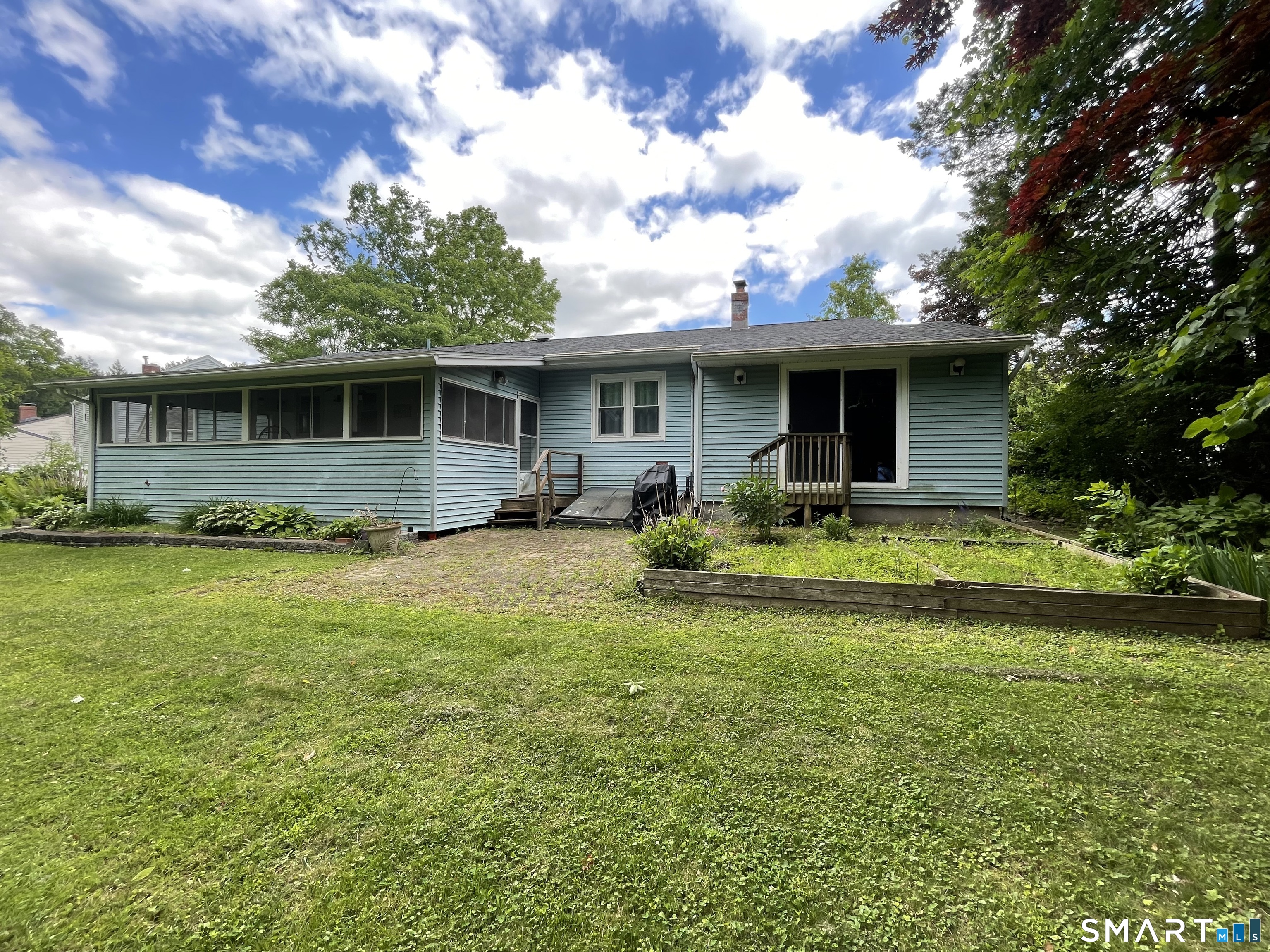 35 Woodmont Road West Hartford CT 06117