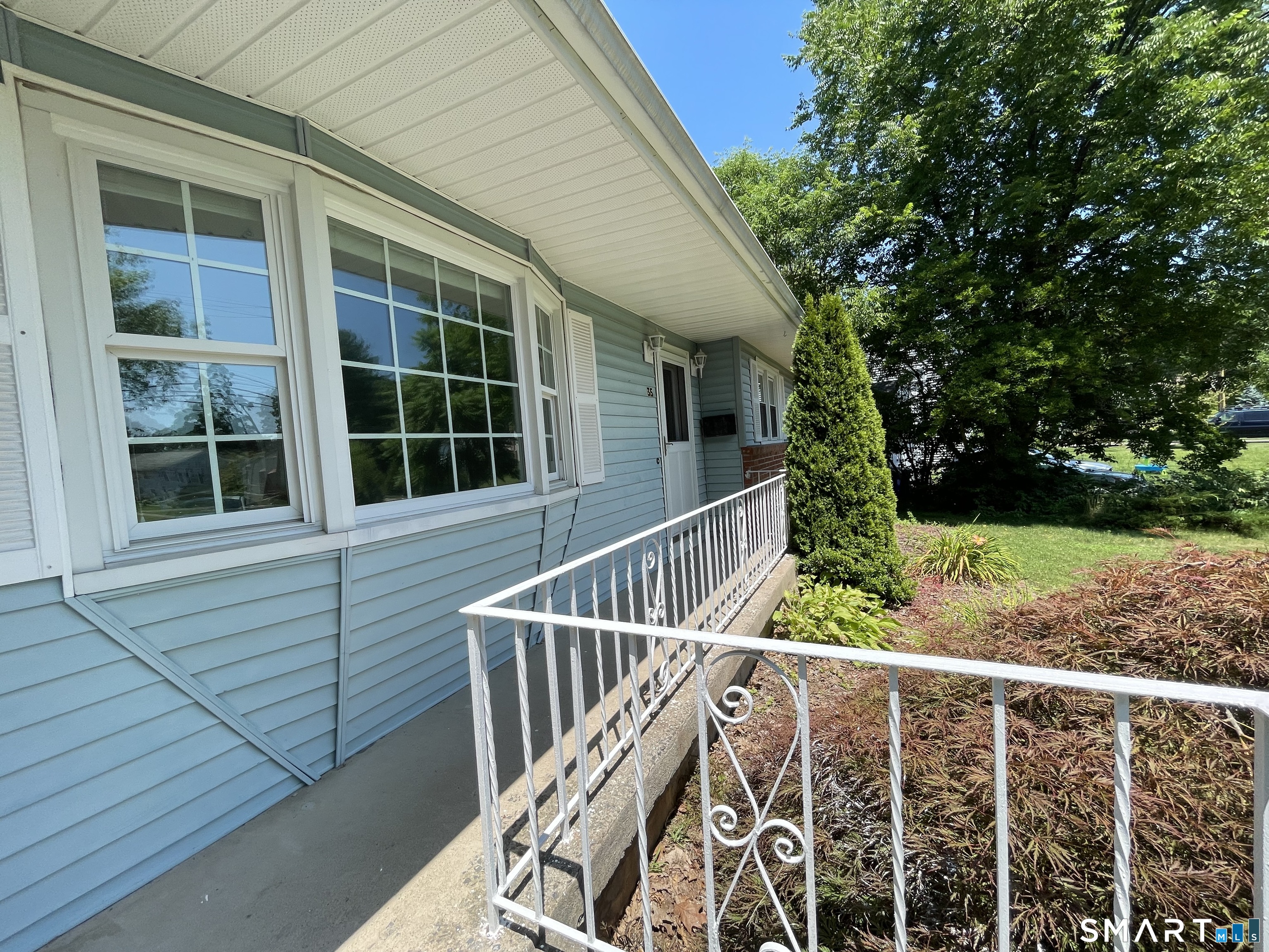 35 Woodmont Road West Hartford CT 06117