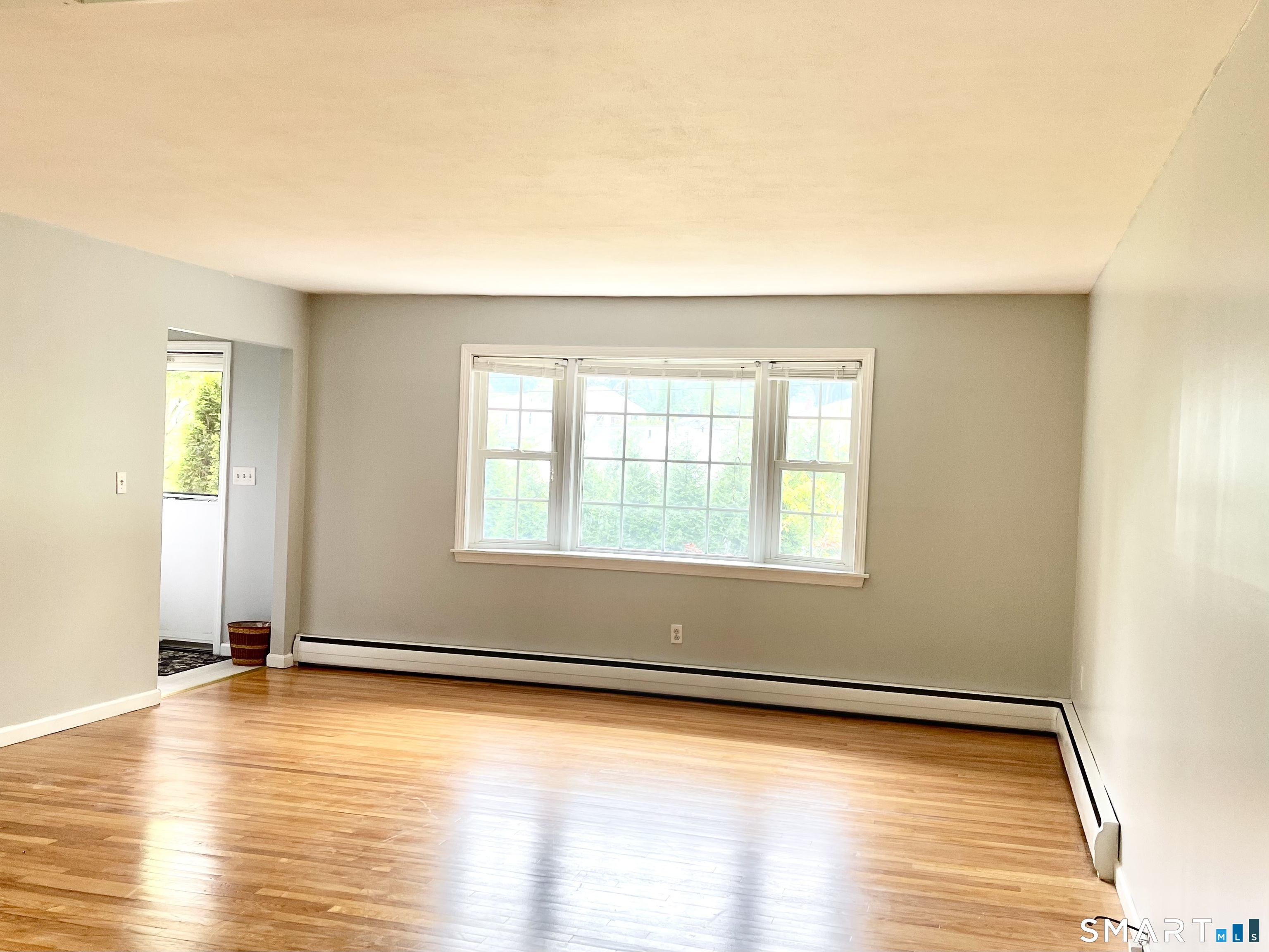 35 Woodmont Road West Hartford CT 06117