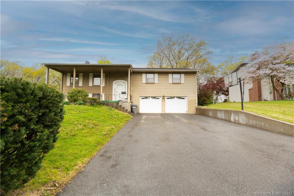 82 Kennedy Road Manchester CT 06042