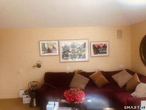 40 Ferncliff Drive West Hartford CT 06117