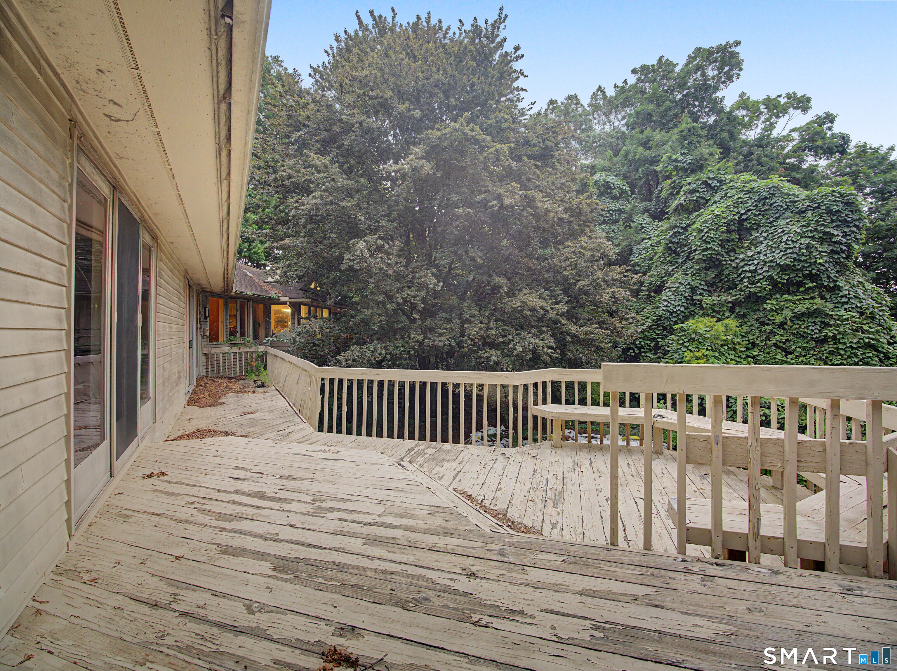 40 Ferncliff Drive West Hartford CT 06117