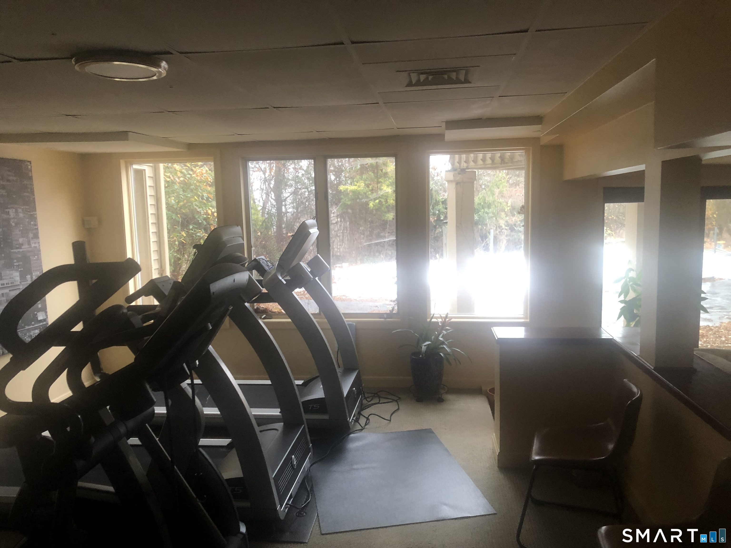 40 Ferncliff Drive West Hartford CT 06117