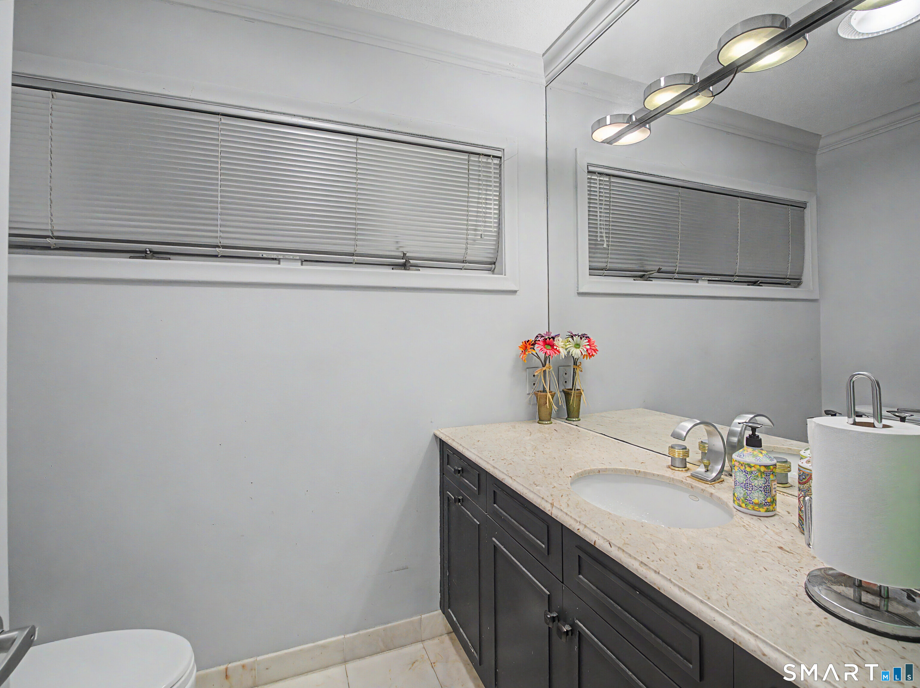 40 Ferncliff Drive West Hartford CT 06117
