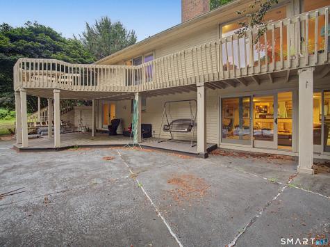 40 Ferncliff Drive West Hartford CT 06117