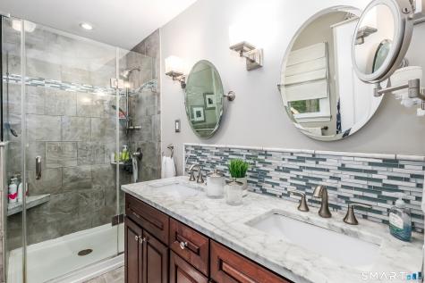 4 Old Turnpike Road Brookfield CT 06804