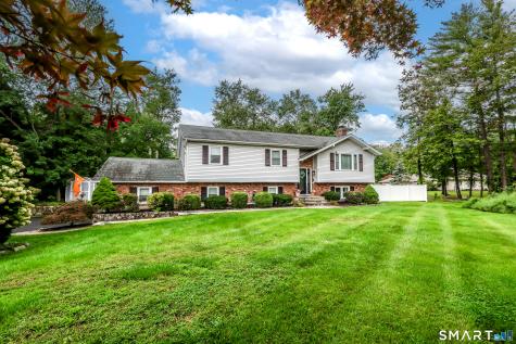 4 Old Turnpike Road Brookfield CT 06804
