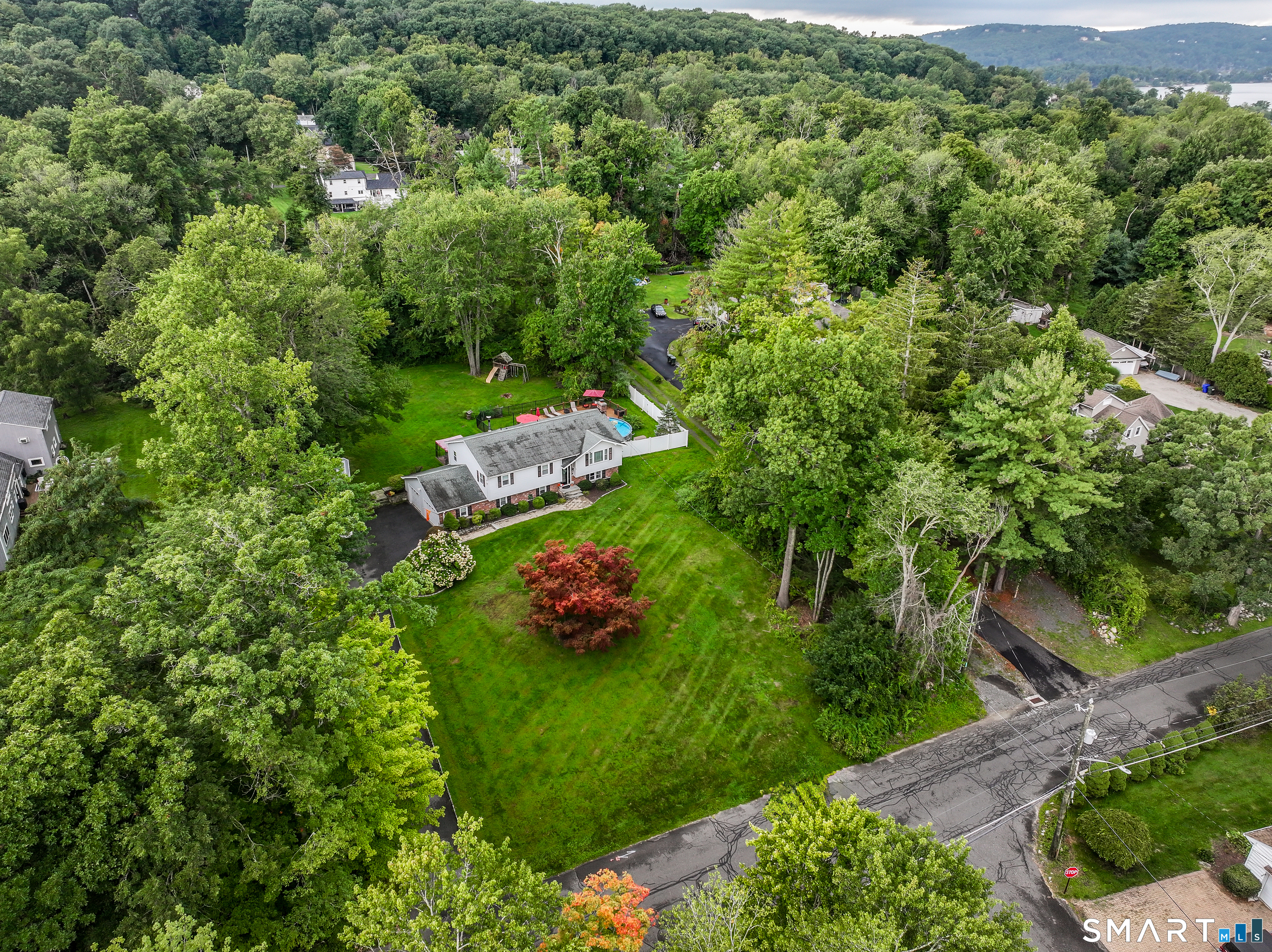 4 Old Turnpike Road Brookfield CT 06804