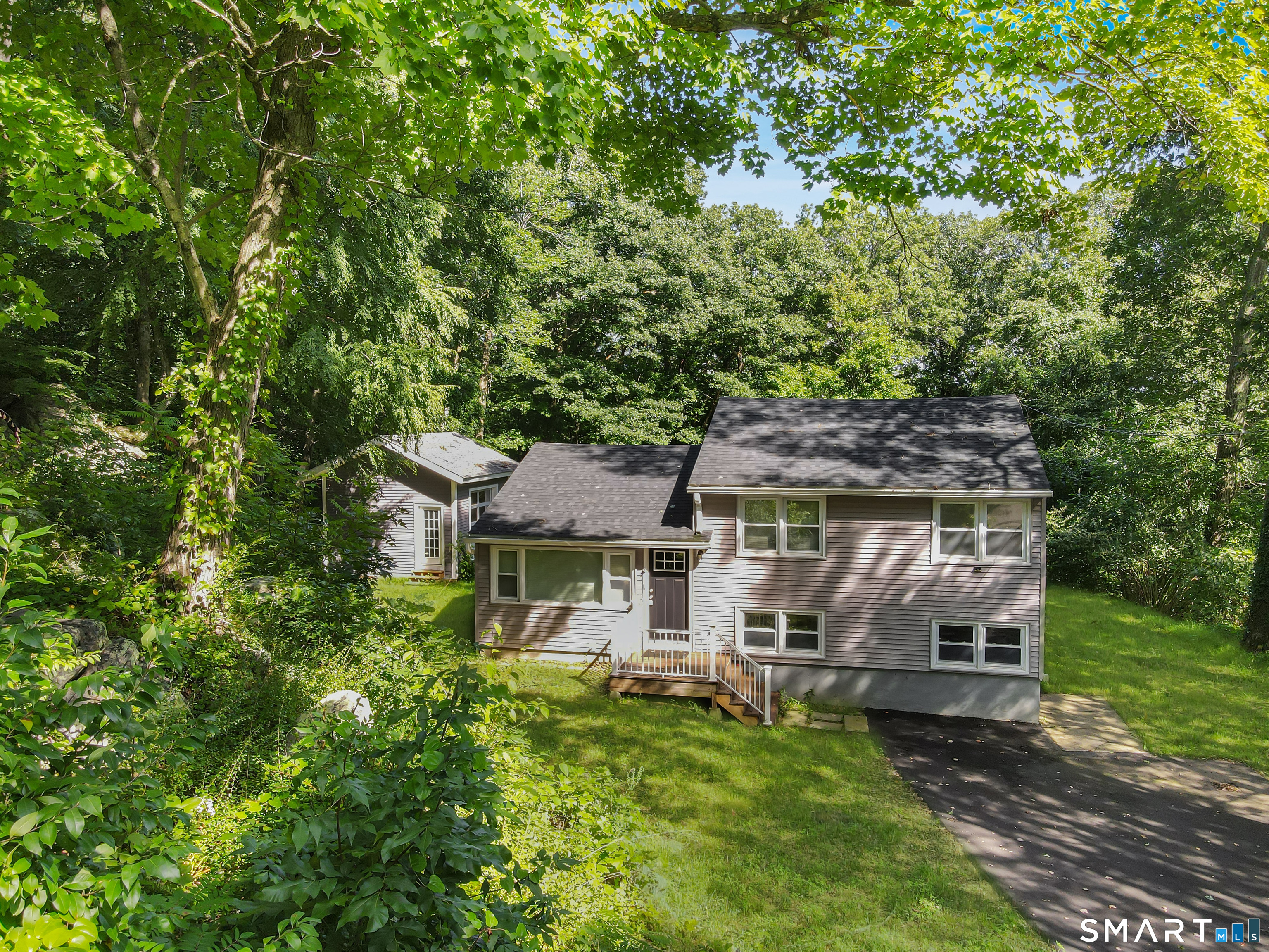 30 Birchwood Road Monroe CT 06468