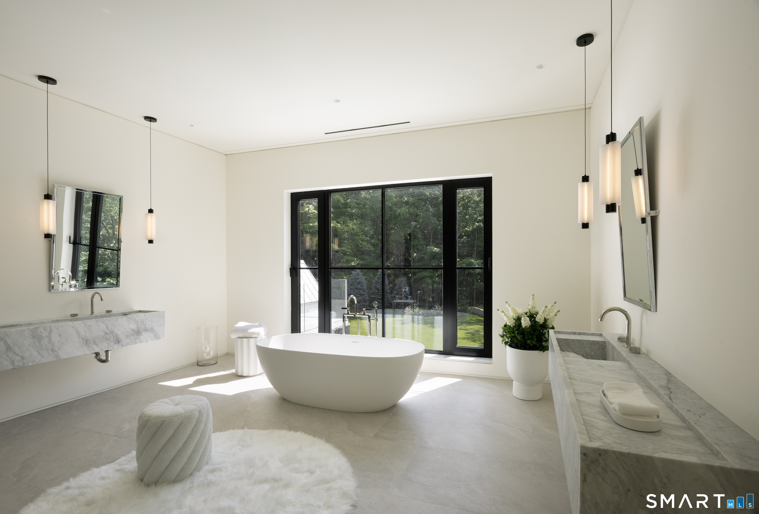 41 Mohawk Lane Greenwich CT 06831