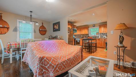 409 Oakville Avenue Waterbury CT 06708