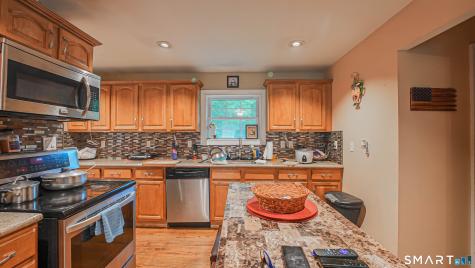 409 Oakville Avenue Waterbury CT 06708