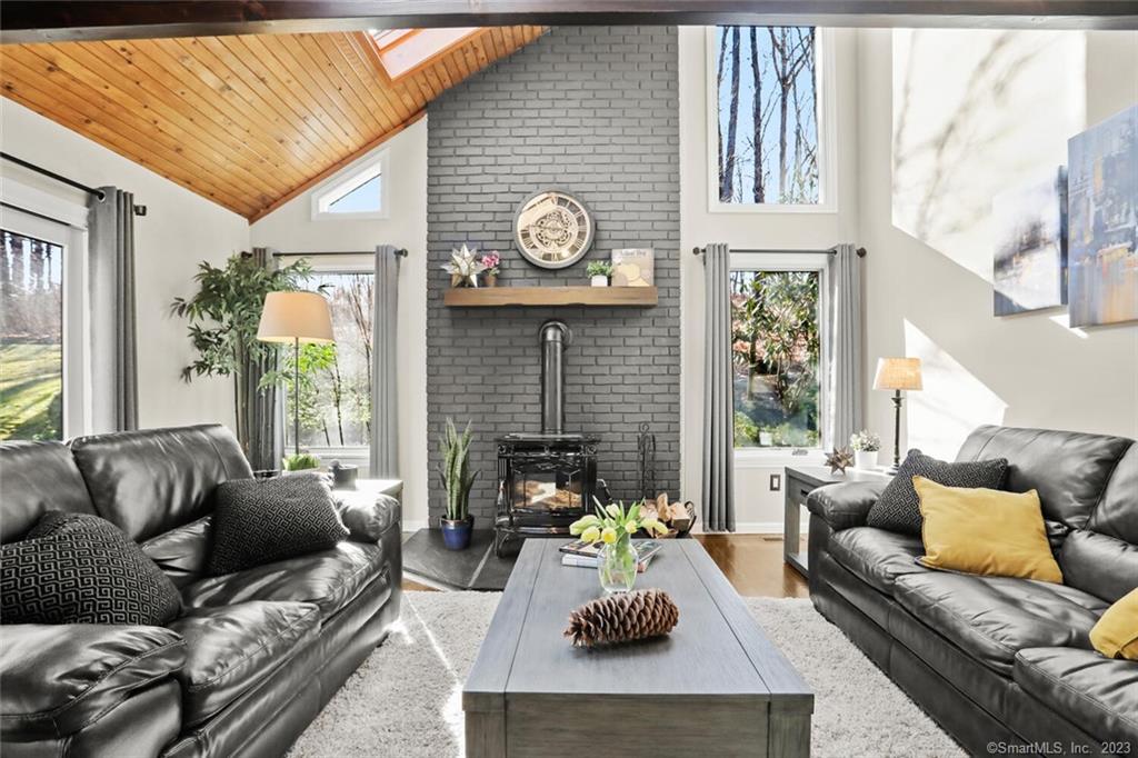 19 Packer Brook Road Redding CT 06896