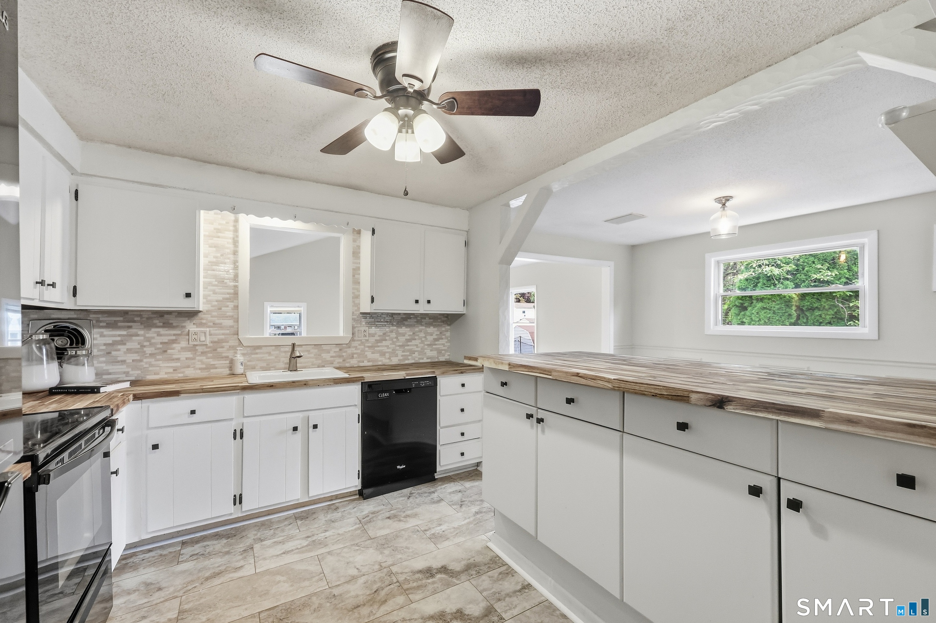38 Sparrowbush Road East Hartford CT 06108