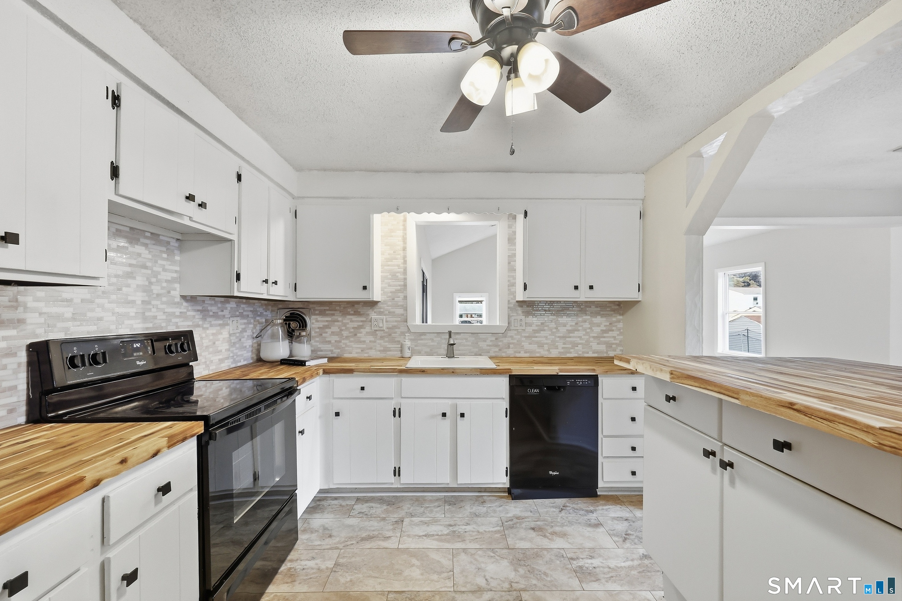 38 Sparrowbush Road East Hartford CT 06108
