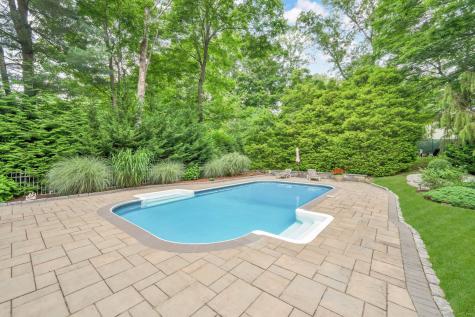 16 Mon Tar Drive Monroe CT 06468