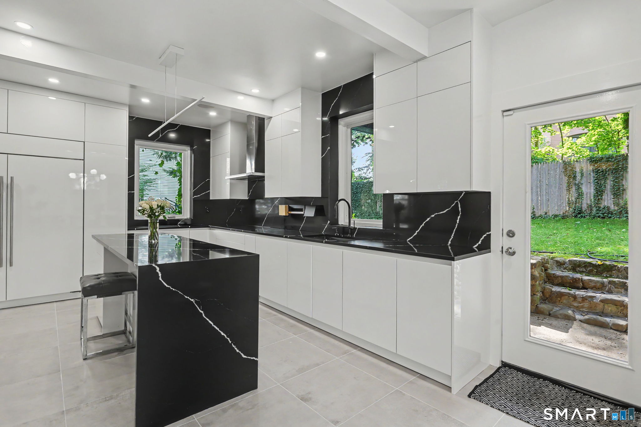 8 Saint Ronan Terrace New Haven CT 06511
