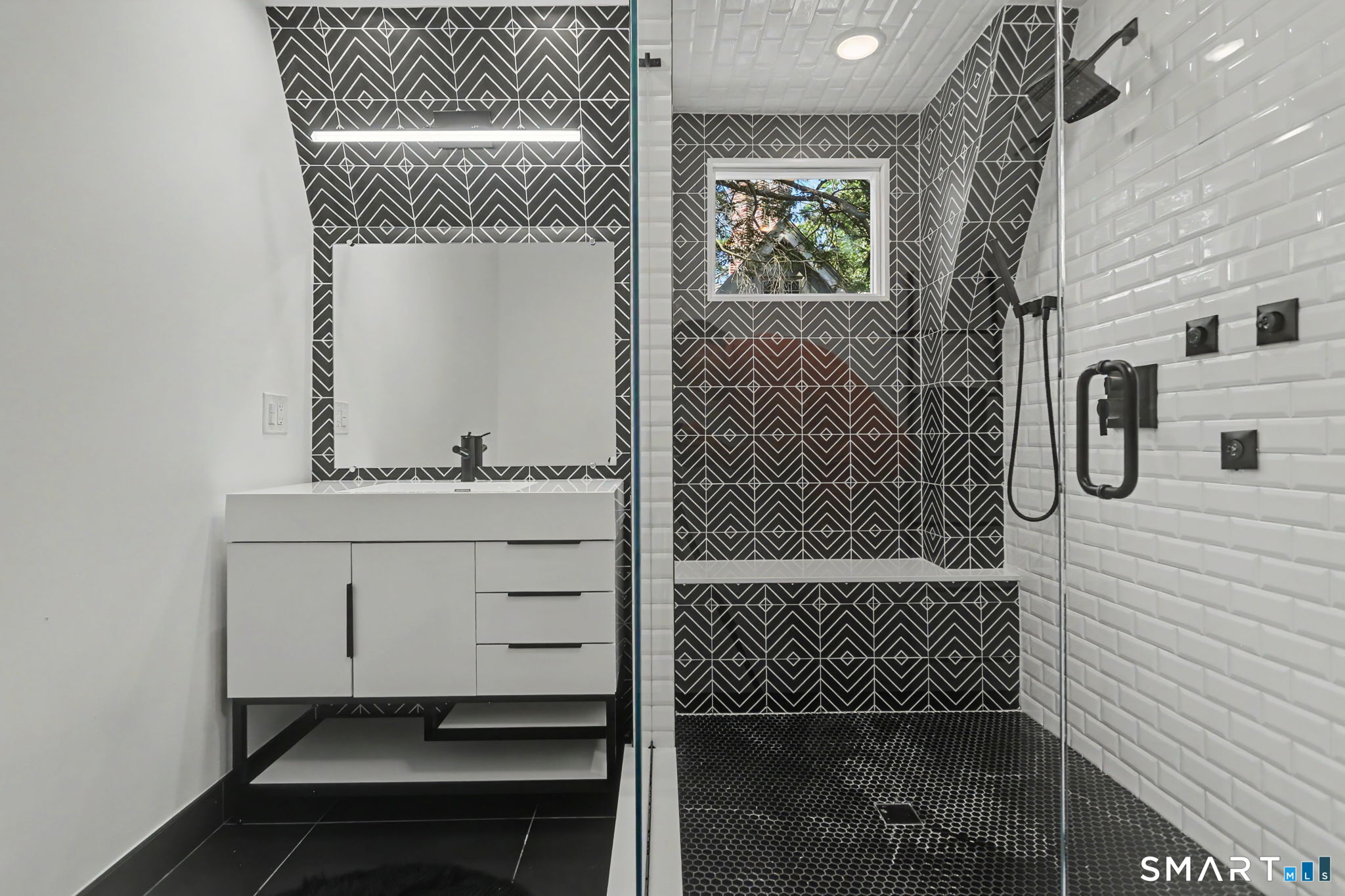 8 Saint Ronan Terrace New Haven CT 06511