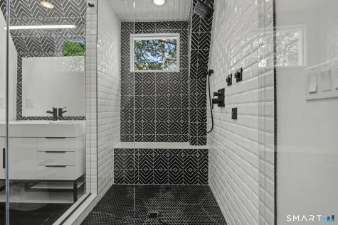 8 Saint Ronan Terrace New Haven CT 06511