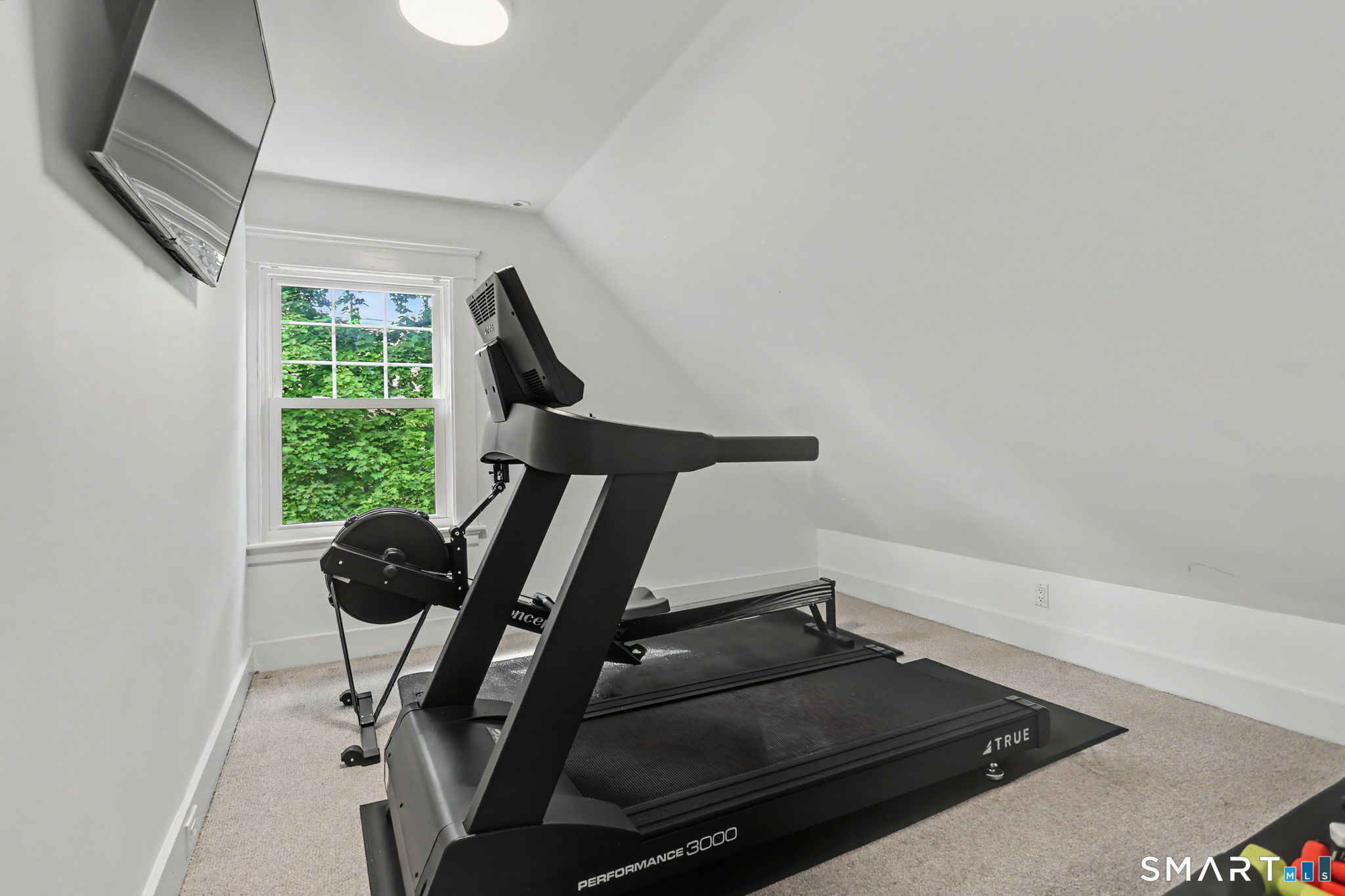 8 Saint Ronan Terrace New Haven CT 06511