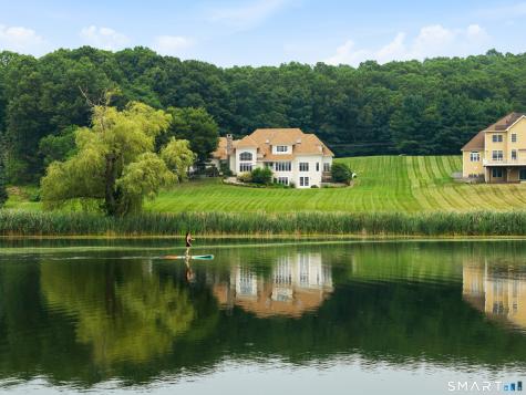 2784 Hebron Avenue Glastonbury CT 06033