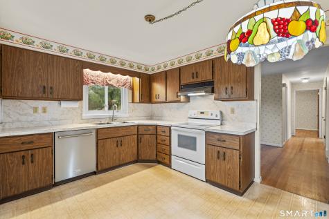 200 Fairfax Drive Stratford CT 06614