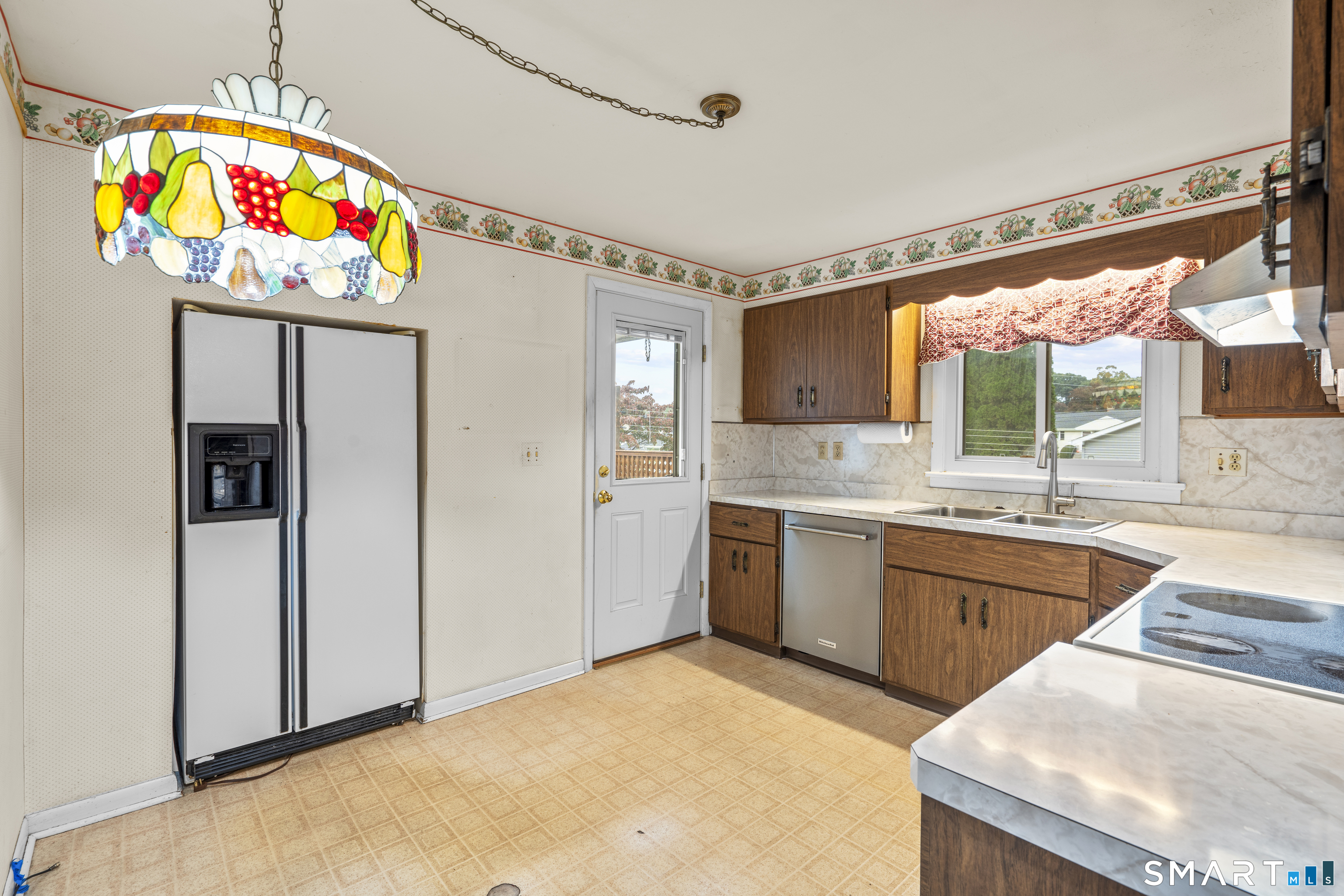 200 Fairfax Drive Stratford CT 06614