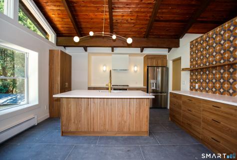 10 Royal Oaks Drive Norwich CT 06360