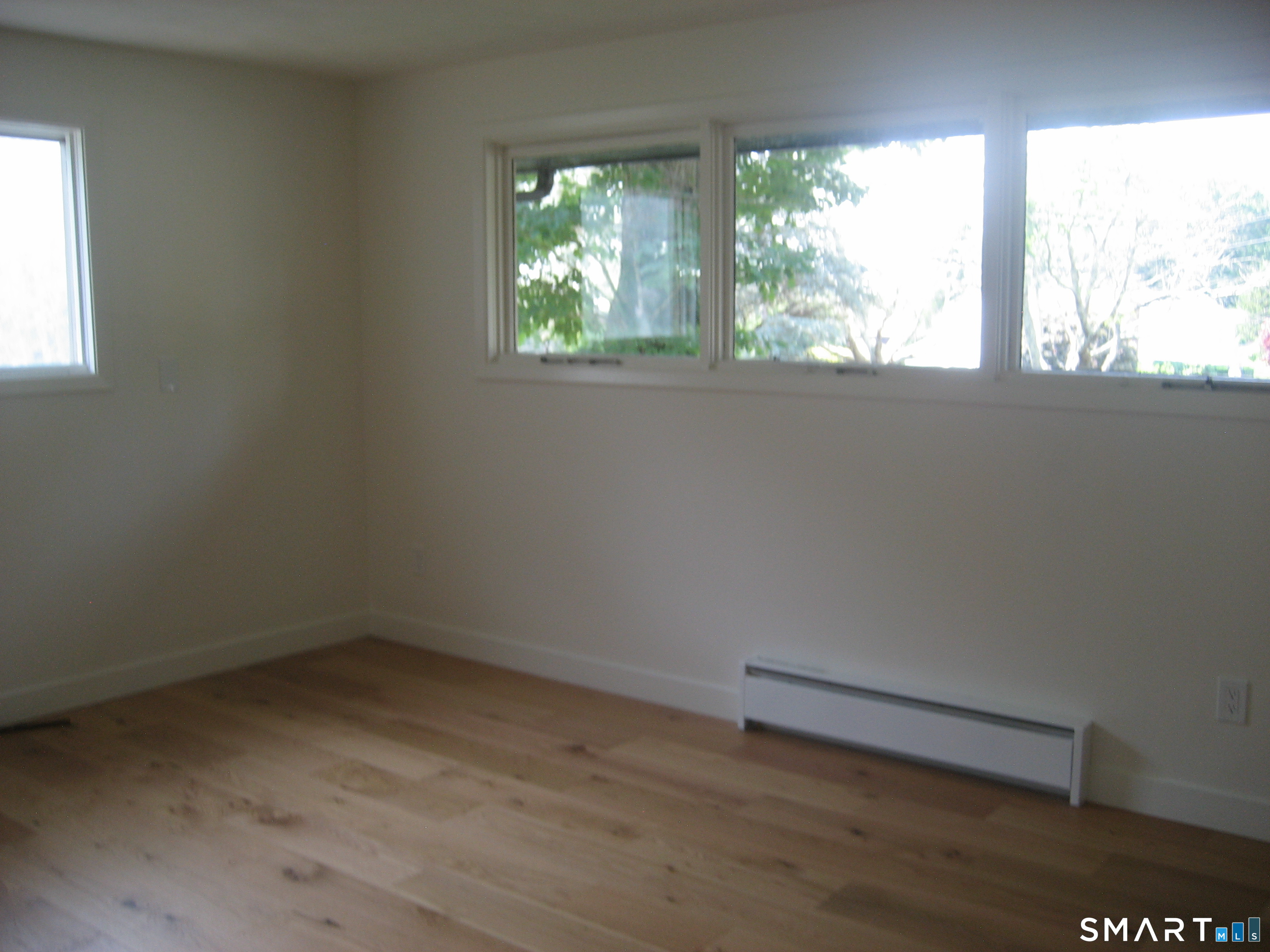 10 Royal Oaks Drive Norwich CT 06360