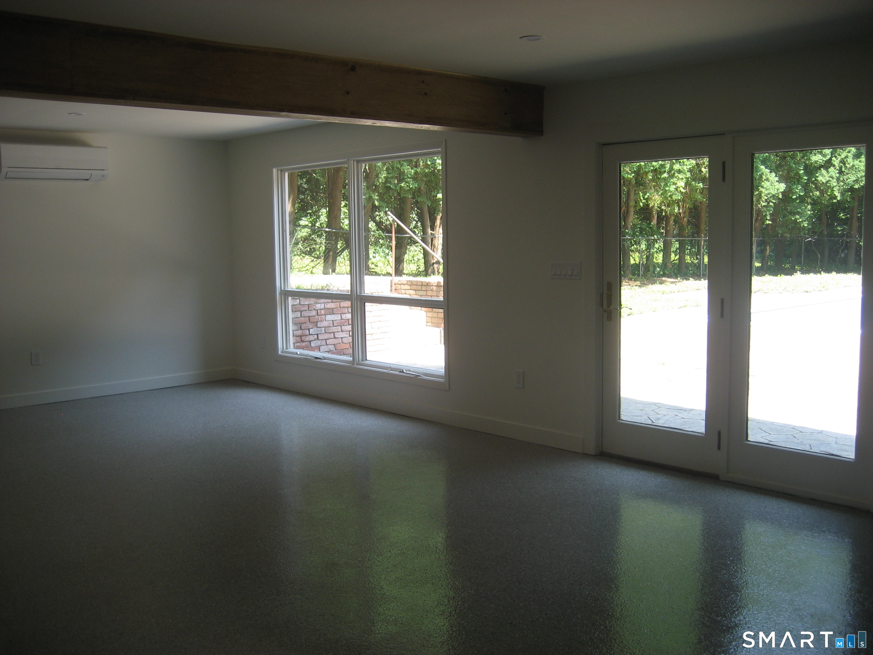 10 Royal Oaks Drive Norwich CT 06360
