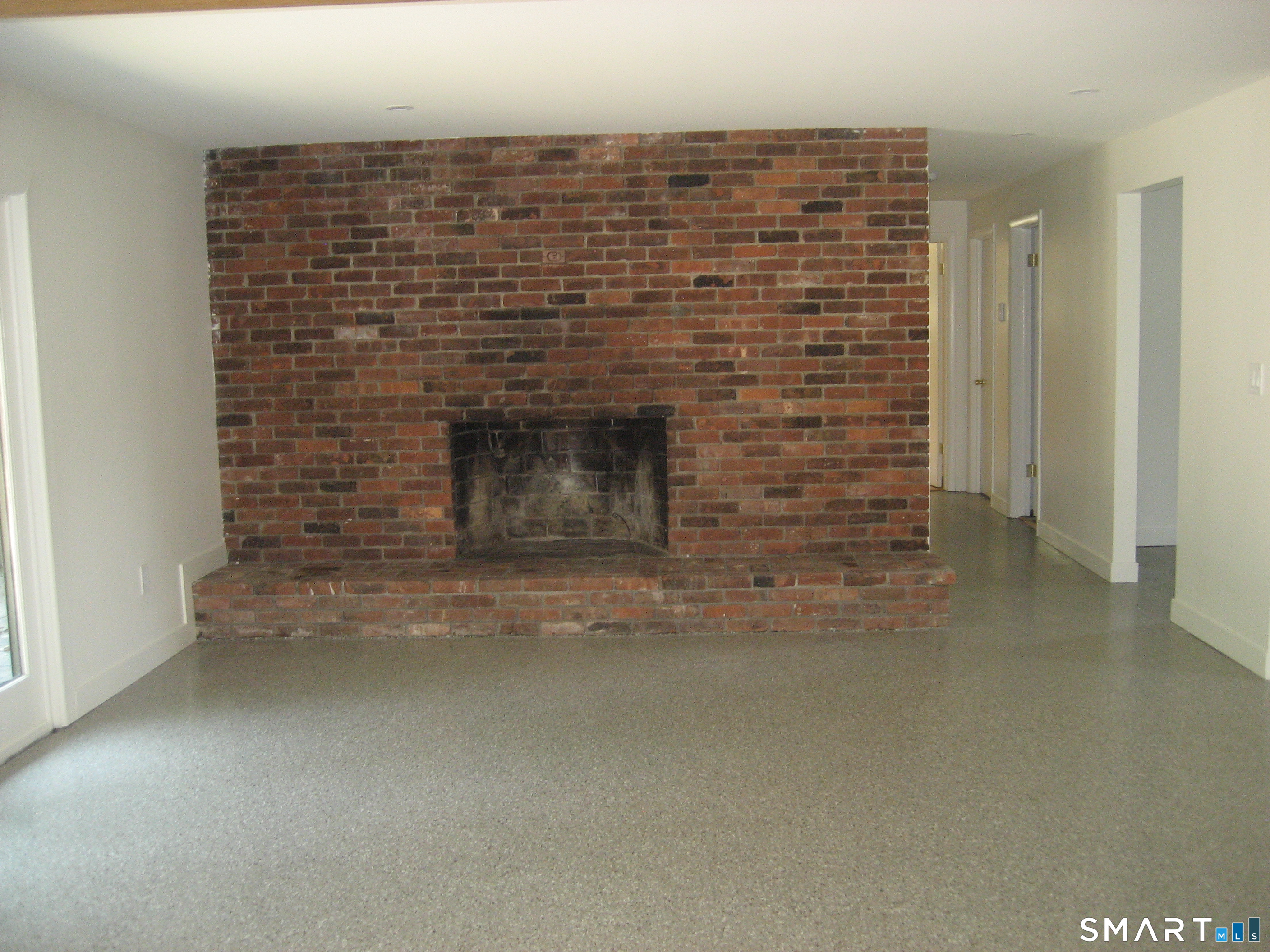 10 Royal Oaks Drive Norwich CT 06360