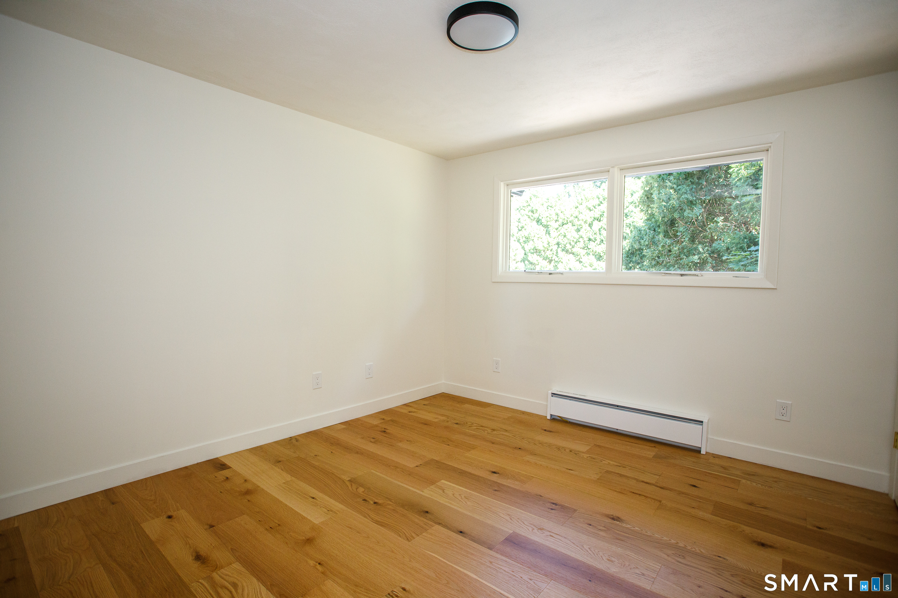 10 Royal Oaks Drive Norwich CT 06360