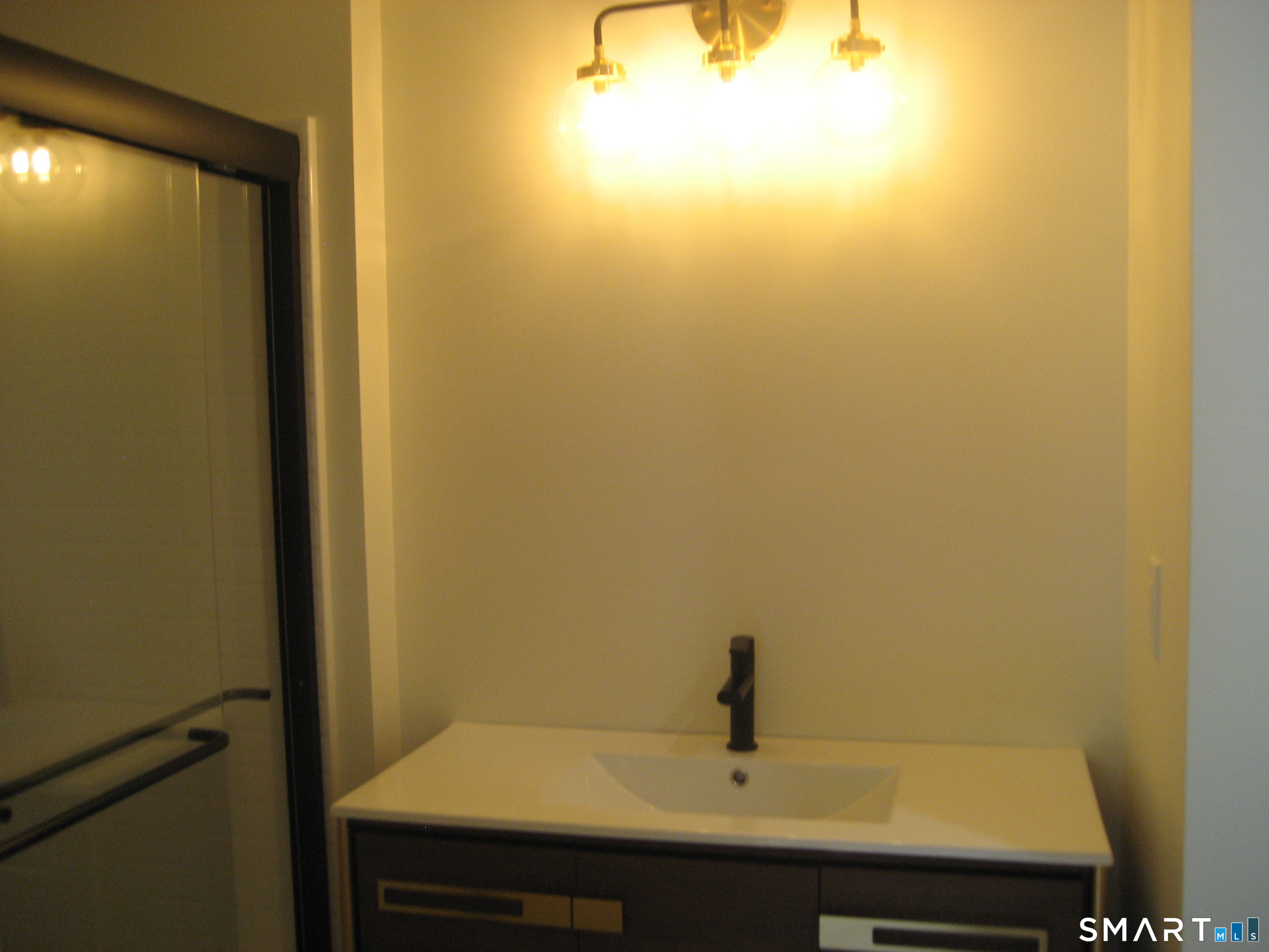 10 Royal Oaks Drive Norwich CT 06360