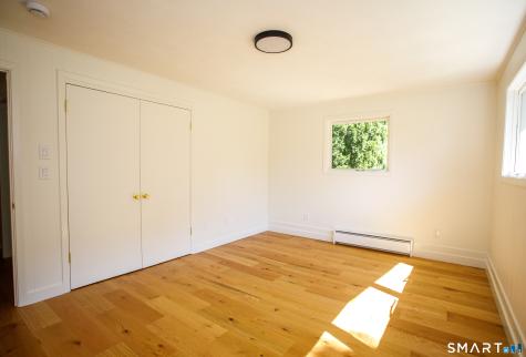 10 Royal Oaks Drive Norwich CT 06360