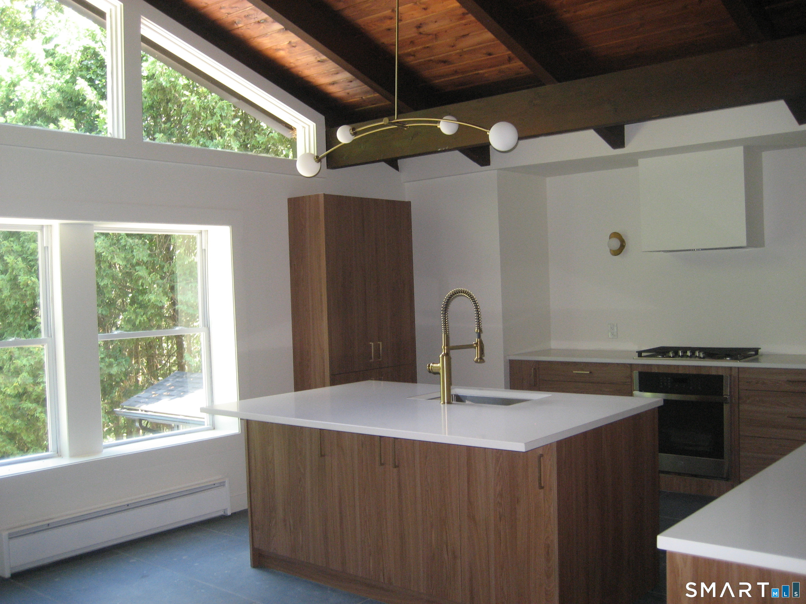 10 Royal Oaks Drive Norwich CT 06360