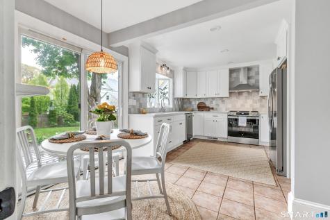 464 Round Hill Road Fairfield CT 06824