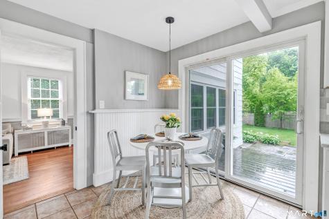 464 Round Hill Road Fairfield CT 06824