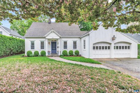 464 Round Hill Road Fairfield CT 06824
