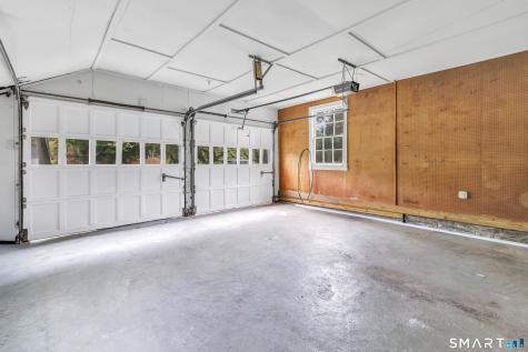 464 Round Hill Road Fairfield CT 06824